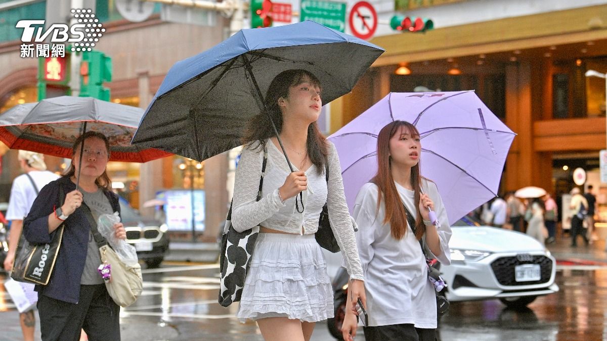 天氣/滯留鋒夾擊!「致災大雨」明起連炸9天 一週天氣全泡湯