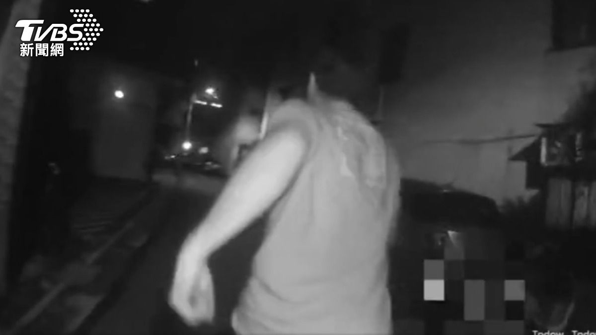 影音/見警棄車狂奔秒被抓!騎士驗出「3種毒品」 身上藏10咖啡包