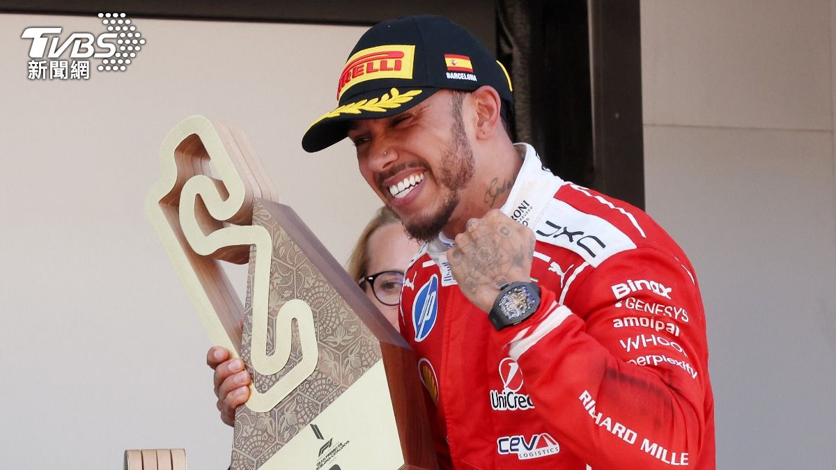 F1/56年最年長分站冠軍!7冠王Hamilton奪轉戰法拉利首勝