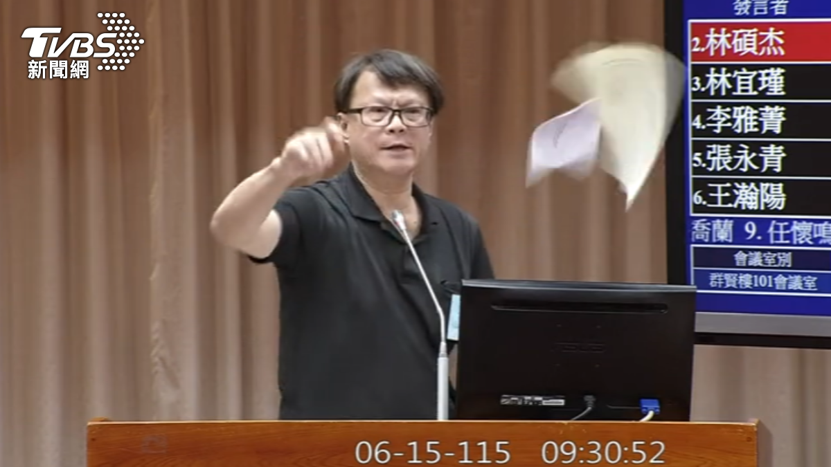 《鐵拳教育》引共鳴!台「校事會議」淪教師惡夢 教團怒撕條文