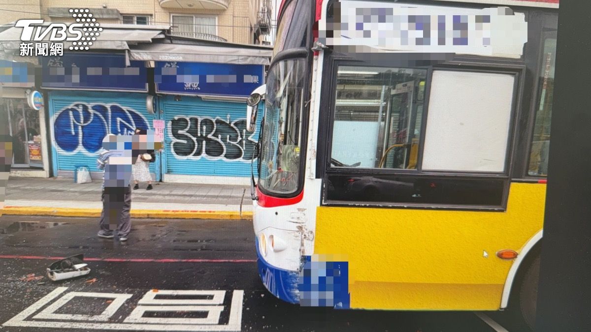 北市士林公車進站不慎擦撞 3乘客受傷送醫