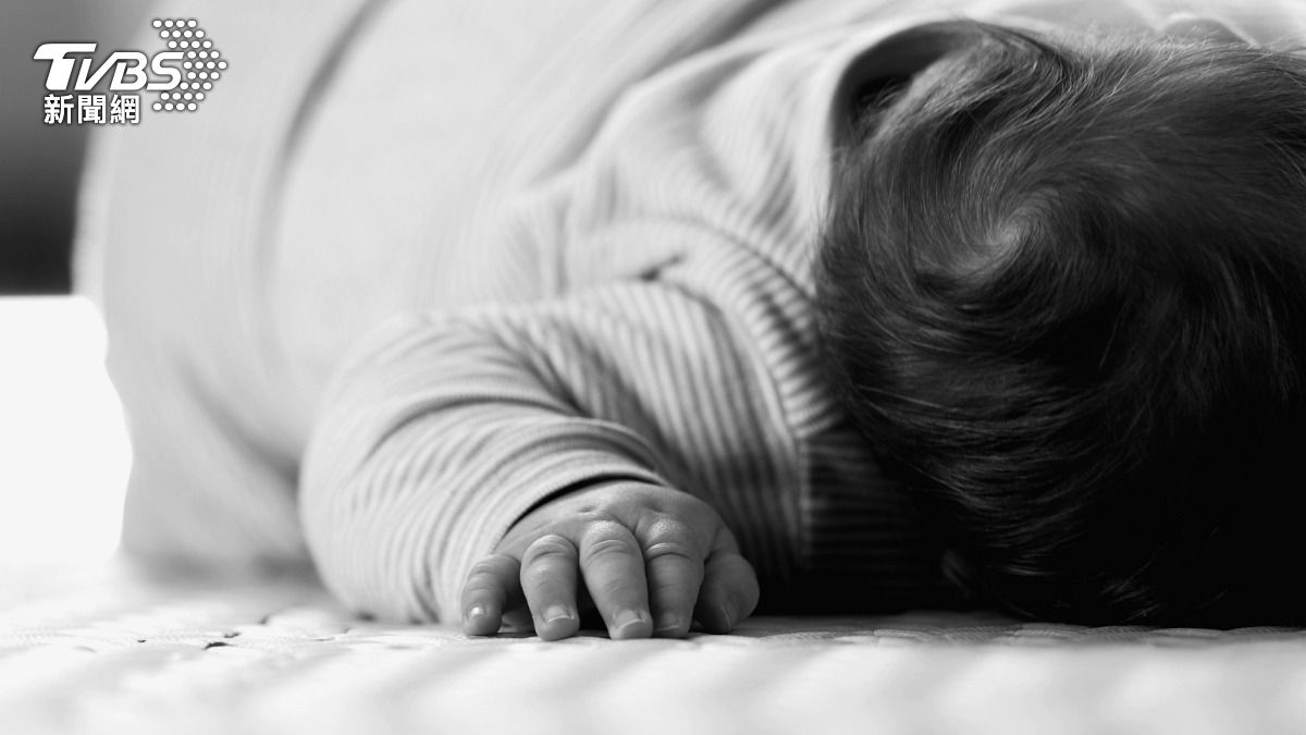 桃園5月嬰趴睡窒息!保母發現急翻身 驚見他「嘴唇發紫亡」