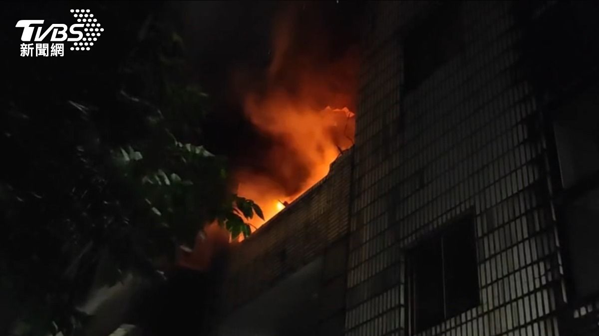 快訊/基隆嚴重火警!民宅遭惡火吞噬 1男受困身亡