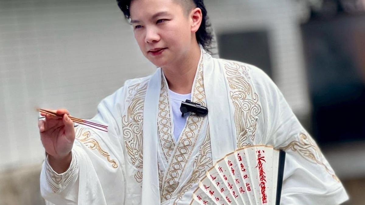 尬電師父發聲?疑本尊控遭霸凌「千字文開嗆」 廖大乙秒反擊