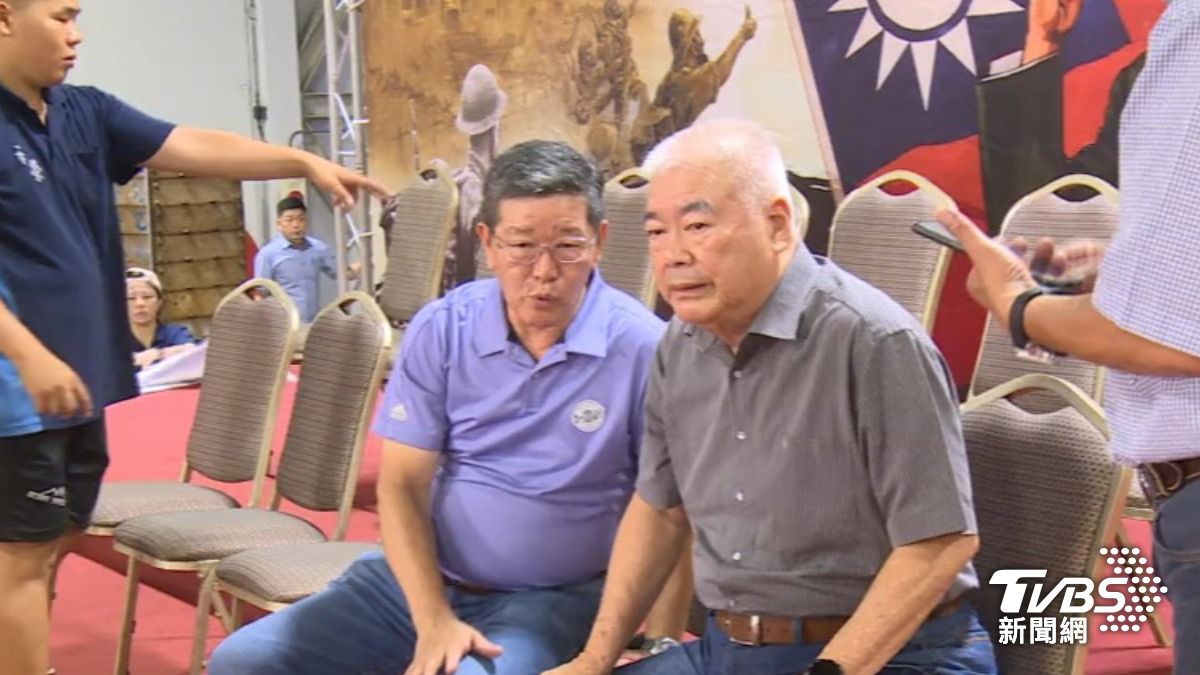 獨/「開除說後」已和解? 季麟連、韓國瑜原黃復興活動將同台突喊卡