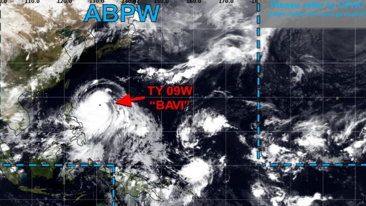 JTWC:巴威是近十年前3%超大型颱風 暴風圈將覆蓋全台