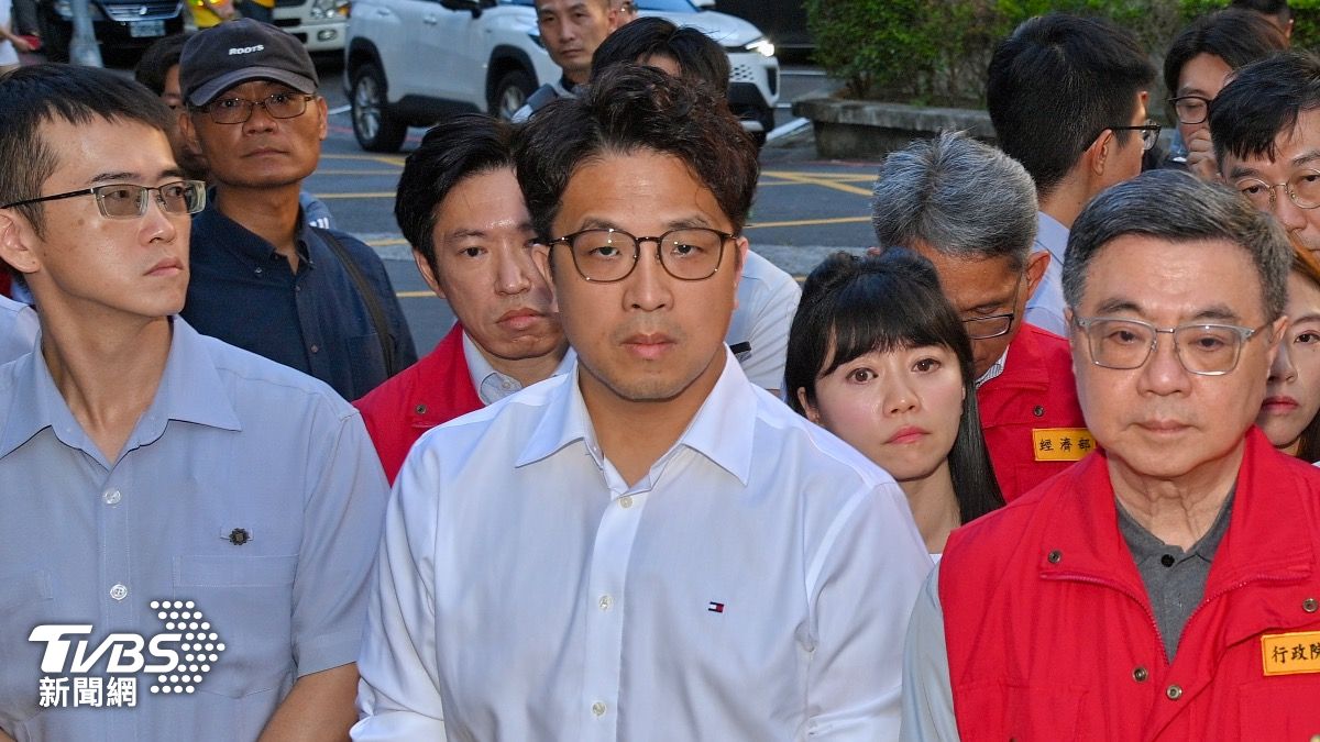 控傅崐萁造謠「求償100萬」卻敗訴 沈伯洋嗆:一定會上訴