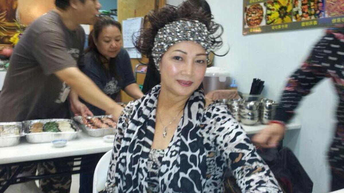 香港「好姨」劉月好低調離世!75歲傳奇一生謝幕 追憶靈堂選用年輕美照