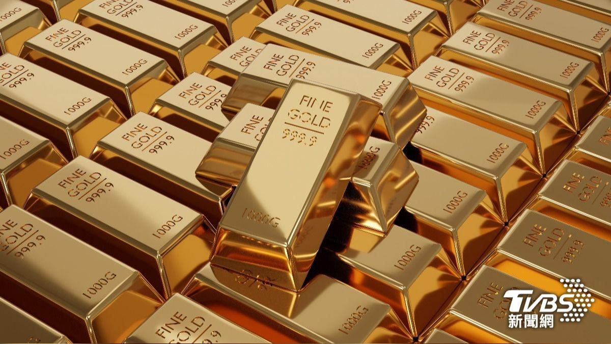 金價利多出現?波蘭央行今年「狂買82噸黃金」背後原因曝
