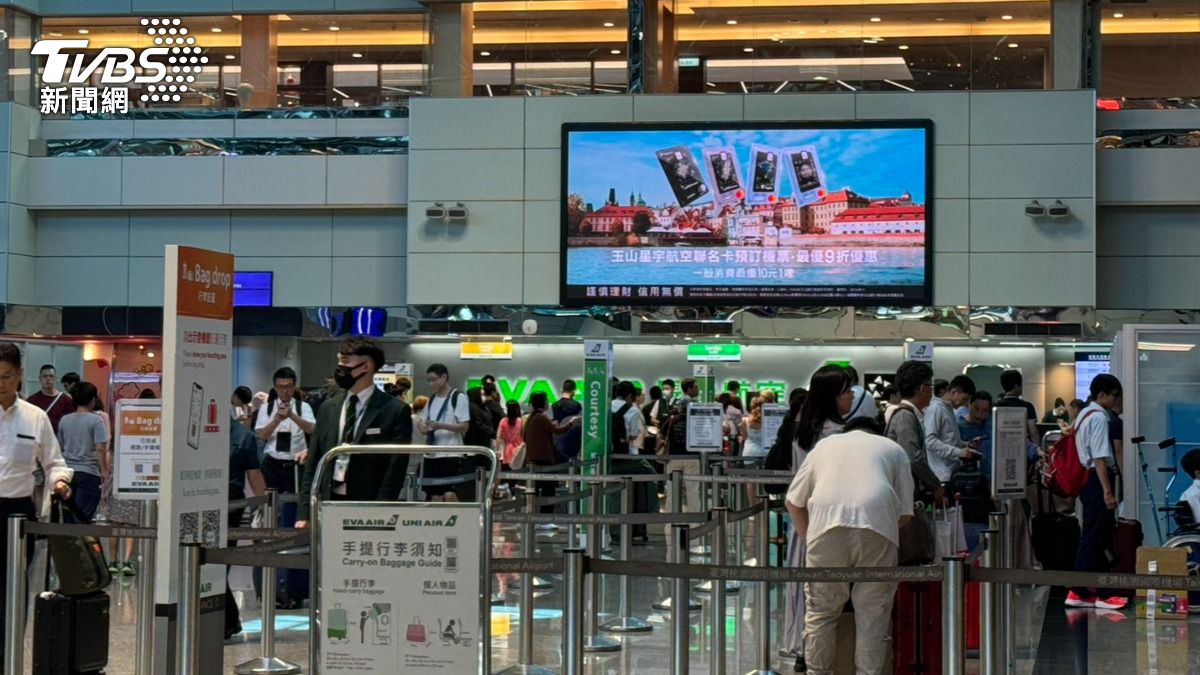 巴威來襲!桃機今153班取消 旅客搶在風雨前出國