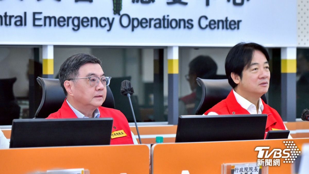 Taiwan prepares for dangerous night as Bavi tracks northeast