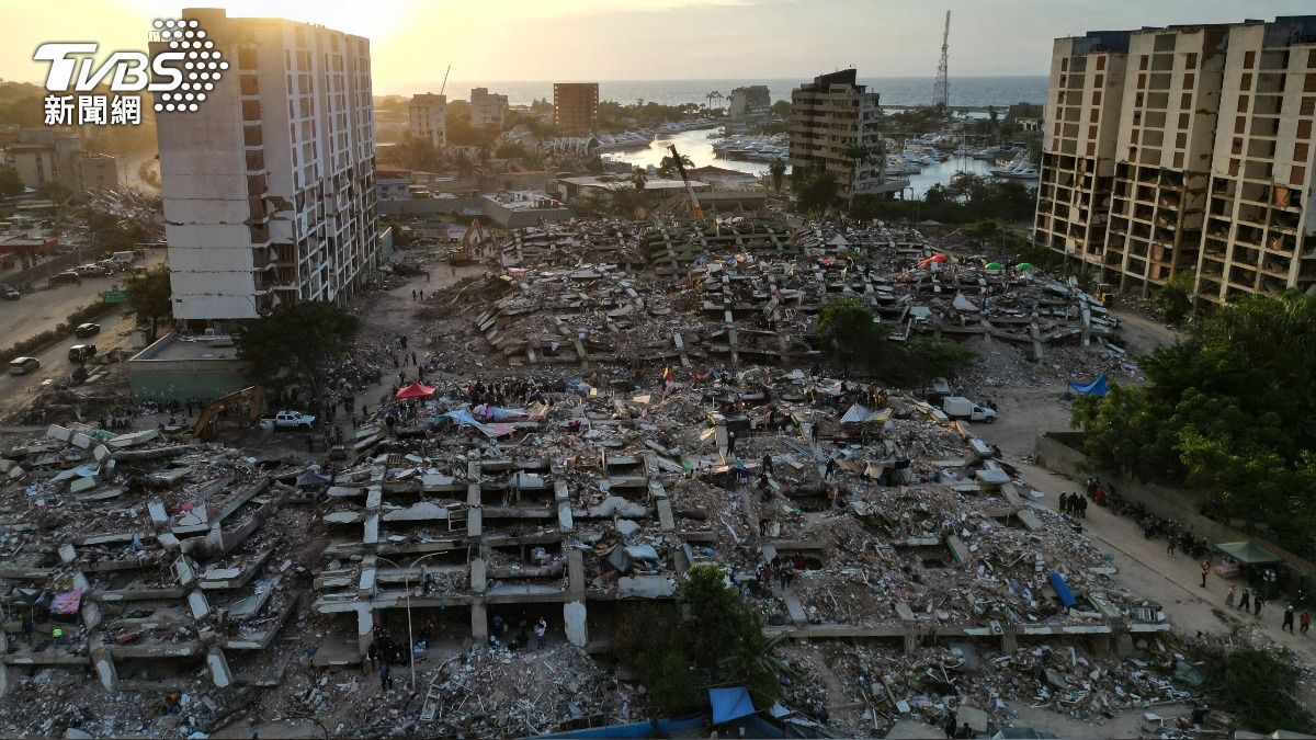 委國雙震奪3800命.萬人無家歸 震災扯政治 美不挺馬查多回國