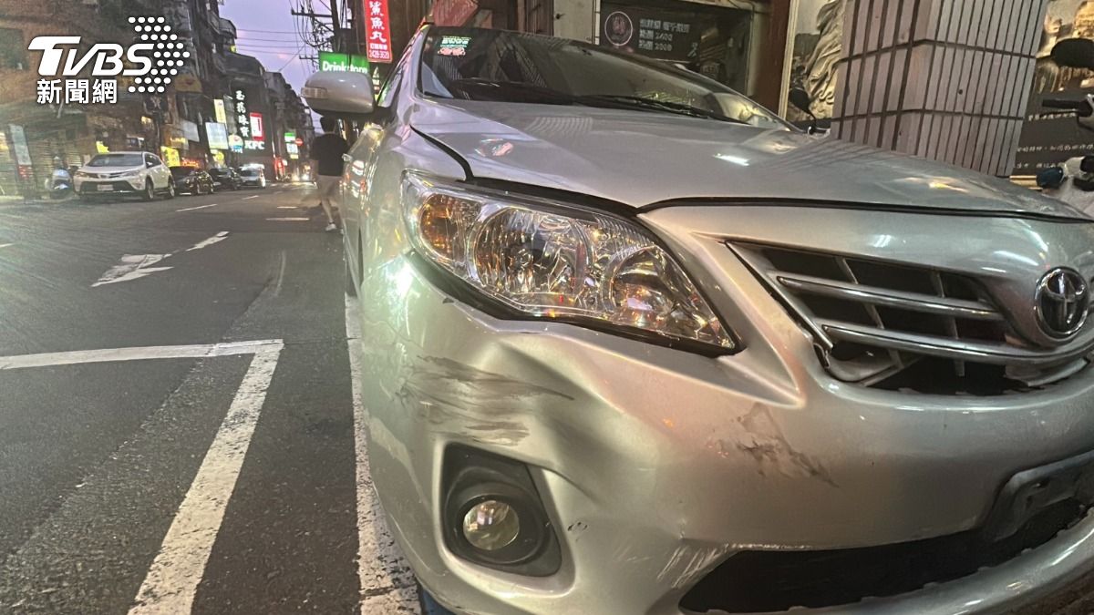 影音/颱風假嗨喝3hr!移工酒駕連撞4機車 單向道「逆向」加速逃