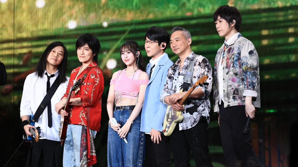 最美星二代當五月天嘉賓!辣曬小蠻腰還熱舞 阿信、冠佑出手了