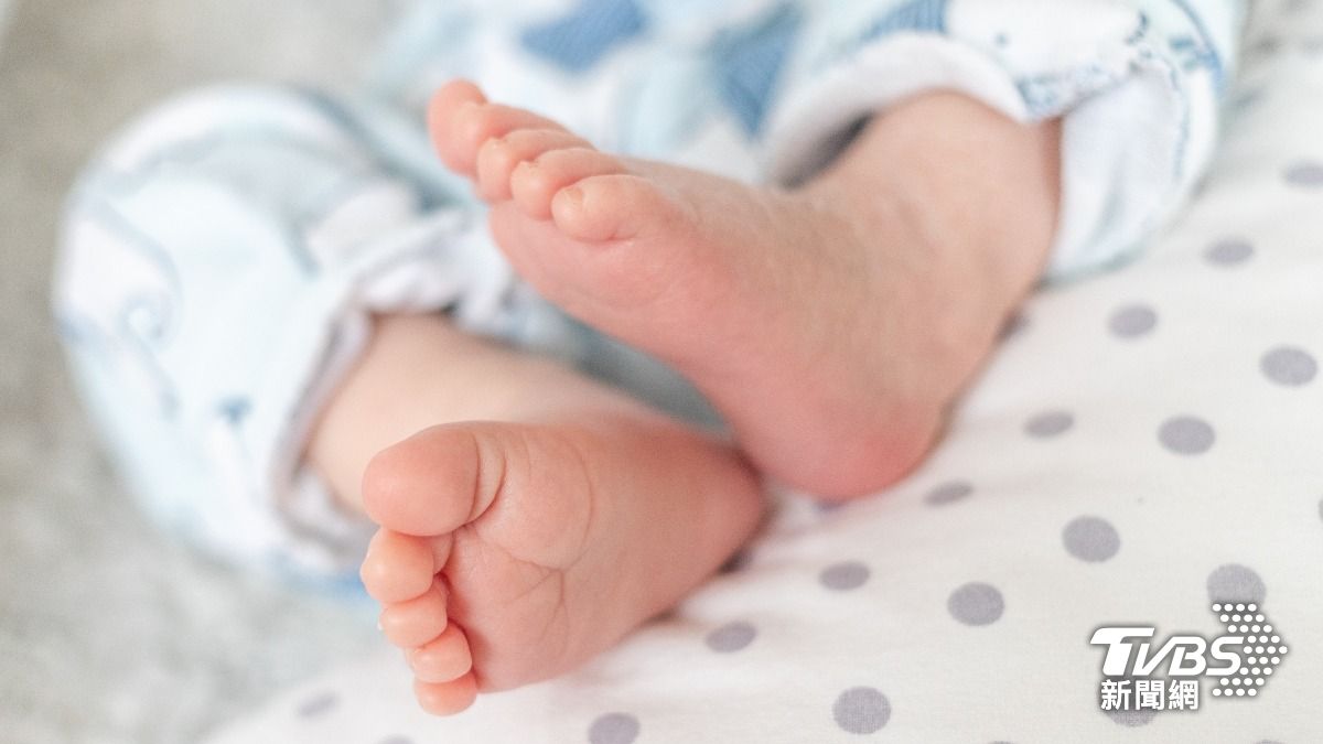 扯!南韓年輕夫妻沉迷打電動 不顧7月大幼兒害活活餓死
