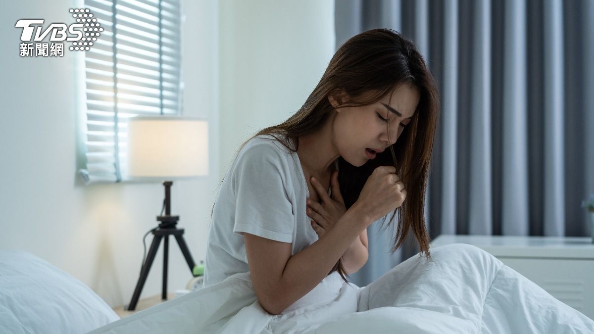 半夜咳到睡不著?醫揭「涼拌小黃瓜」是元凶:氣喘患者少碰