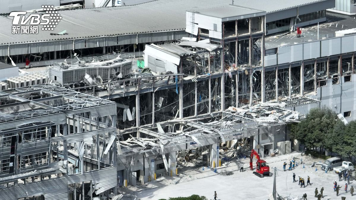 熊本AEON爆炸5死!男帶孩現場等失聯妻 悲嘆:想離她近一點