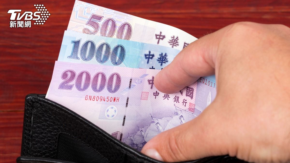 男女年收差26萬! 最新統計「女性只贏1項目」