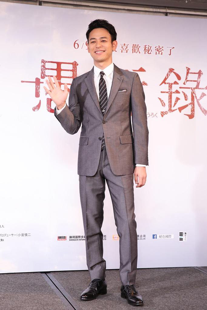 妻夫木聰用中文向大家問候:「你好,我是妻夫木聰。」
