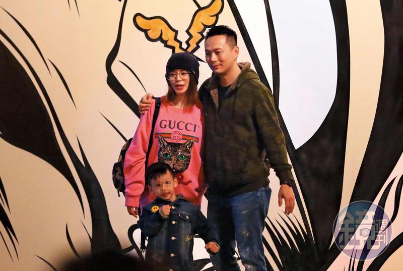 徐若瑄一身休閒享天倫 衛衣要價6萬連穿兩天