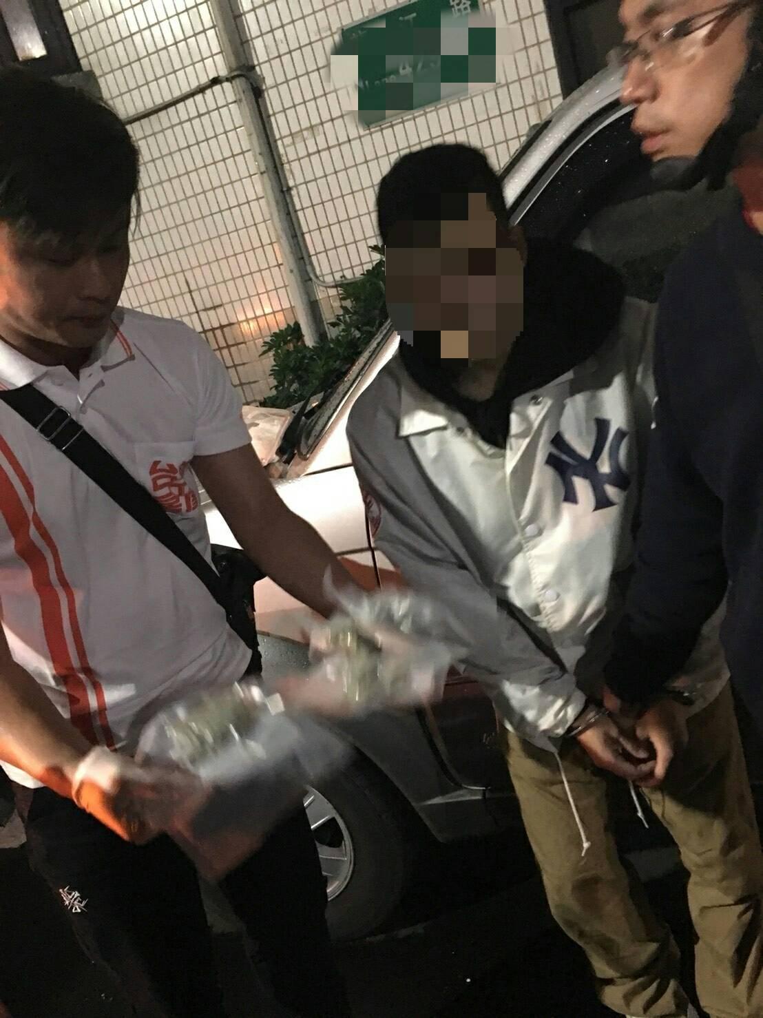 遭萬華分局查獲大麻的「總統鐵衛隊」憲兵332營張姓憲兵。圖/警方提供