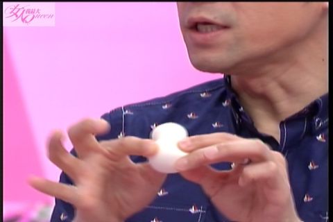超好用的葫蘆粉撲 【2013/05/29 OL絕對少不了它!變美神物大公開】