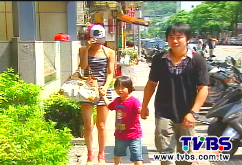 小彬彬又閃婚 娶小9歲西門町櫃姐
