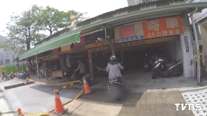 寄車很硬 講好哪一天取提早來不能領 台中 火車站 停車位 取車 Tvbs新聞網