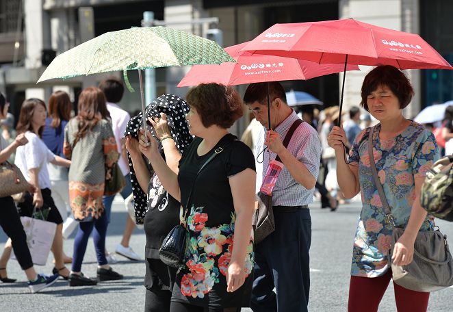 東京今年最高溫37.7度 連8天達「猛暑日」