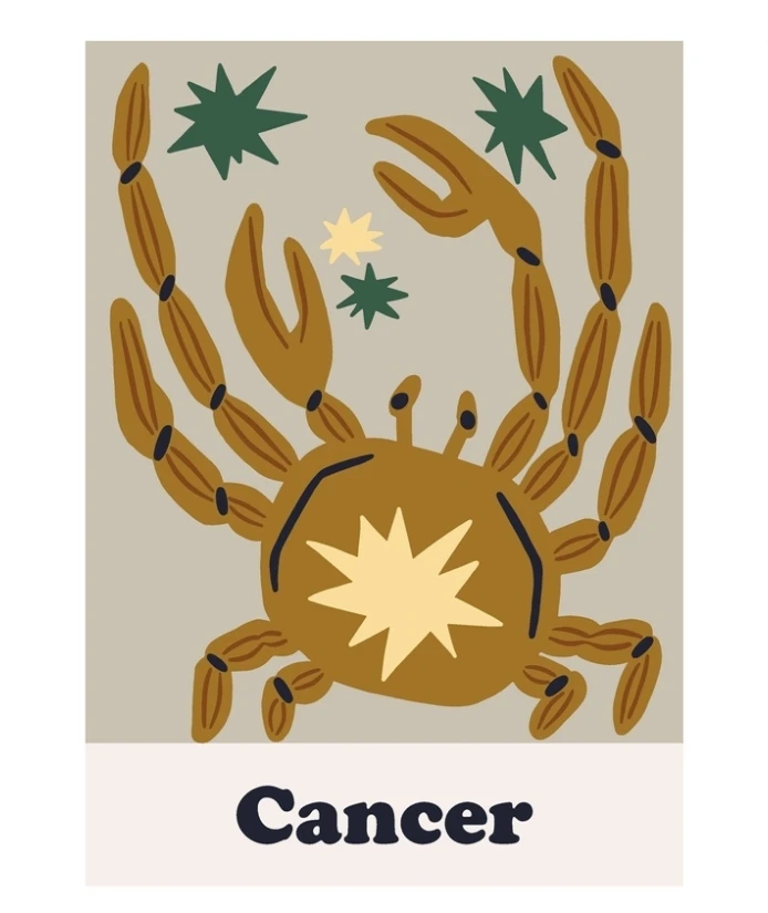 情感覺醒，內在與外在的雙重重生
2026年，對巨蟹座而言，是蛻變、療癒與重建信任感的年份。你從內心深處被喚醒，準備展現屬於自己的柔韌力量。受到運勢影響巨蟹座在2026年更願意走出過往舒適圈，在人際、職場與感情中「主動出擊」。流年木星在2026年6月30日之前，會停留在你的天空之上，來自宇宙的祝福帶來強大幸運能量，使你成為周圍人眼中的「溫暖領袖」，無論在家庭或事業上都有脫胎換骨的機會。今年如果想要購屋置產的朋友，會有極強大的幸運力量，買到優質好宅。