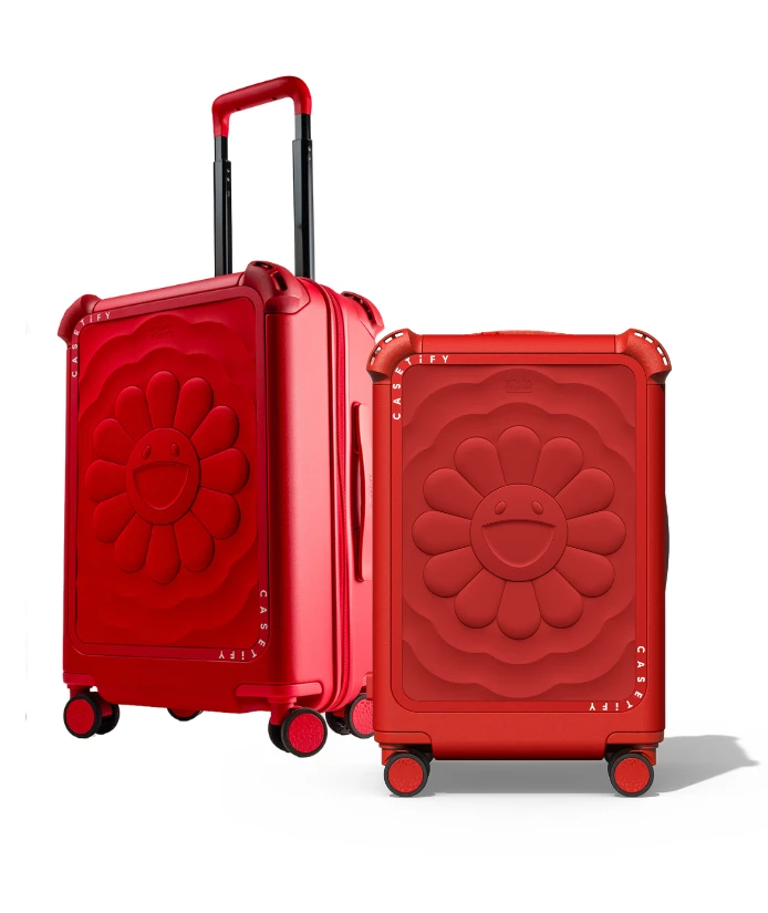 選擇紅色行李箱的你，追求的是強烈而鮮明的旅行體驗。比起平凡的日常，更渴望那些讓感官被喚醒的瞬間。旅行不只是看見新的風景，更是品嚐不同文化的方式。

米其林餐廳的吸引力，在於它將料理提升為一種藝術。從食材的選擇、擺盤的設計，到入口的每一個層次，都讓人感受到專注與極致。那不只是一頓餐，而是一場完整的感官旅程。

你會為了一間餐廳，專程前往一座城市。坐在精心設計的空間裡，細細品味每一道料理，讓味覺帶領自己認識這個地方。那些瞬間，不只是滿足，而是一種深刻的記憶。

為了美食而啟程的旅行，是對生活的一種獎賞。真正難忘的，不只是味道本身，而是在那一刻，感受到世界的豐富與自己的存在。