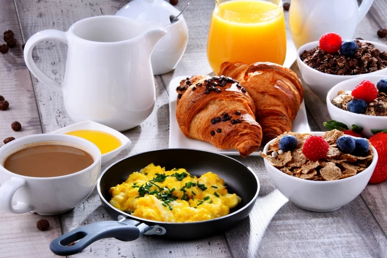 減肥迷思3：不吃早餐易發胖？