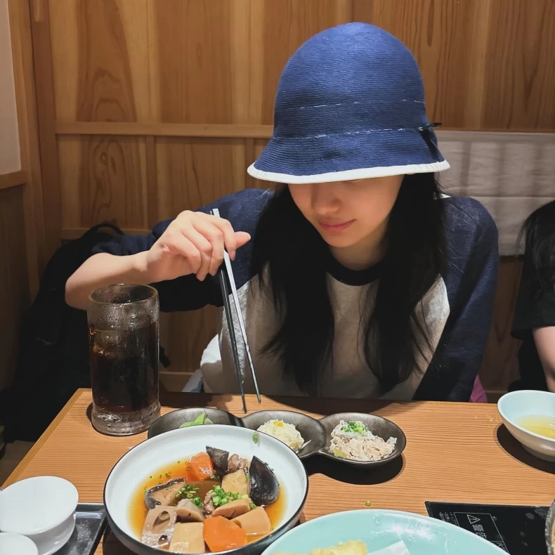 寧寧的減肥方法1：細嚼慢嚥