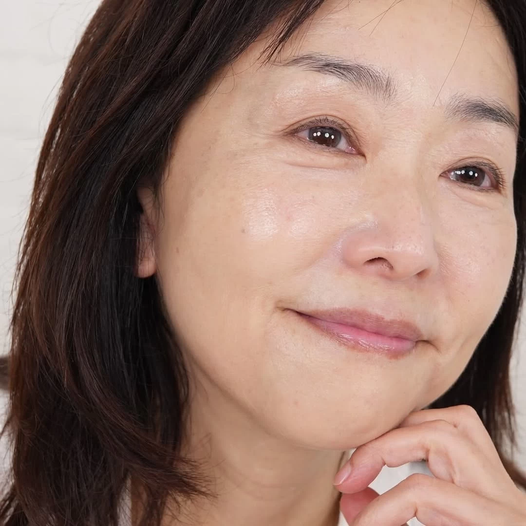 日本67歲奇蹟美魔女！日雜美GRAND總編天野佳代子，素顏皮膚超亮凍齡秘訣公開