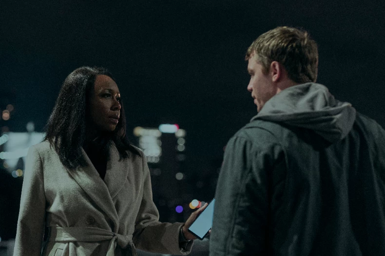 Netflix 1月上線必看片單推薦14：《暗夜情報員：第2季》