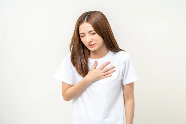 流感危險徵兆：胸痛