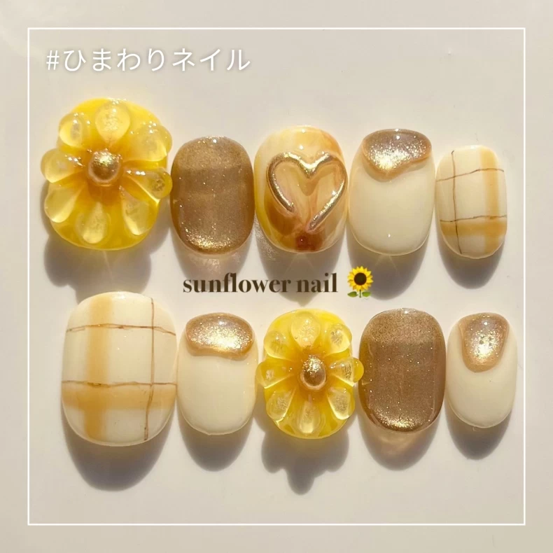 Photo shared by ホットペッパービューティー ネイルカタログ【公式】 on July 01, 2024 tagging @cocha_nail. 未提供相片說明。. _1_