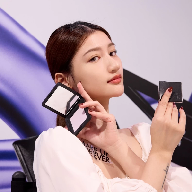 MAKE UP FOR EVER HD SKIN粉無痕光圈蜜粉餅