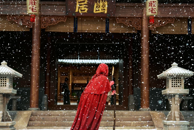 劇情亮點7.改編自千山茶客小說