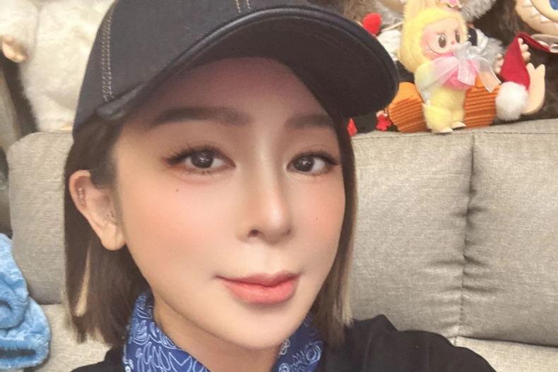 王彩樺近日挨批「整成千年古物」