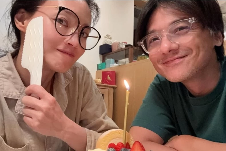 舒淇49歲生日快樂！與馮德倫甜蜜合照閃瞎粉絲：「幸福其實很簡單」