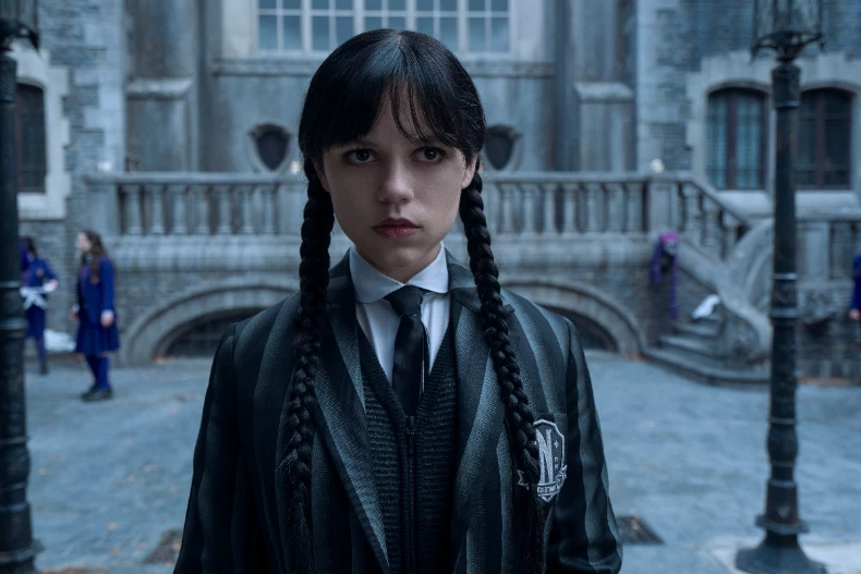 女主角：珍娜·奧特嘉 飾 星期三·阿達（Wednesday Addams）