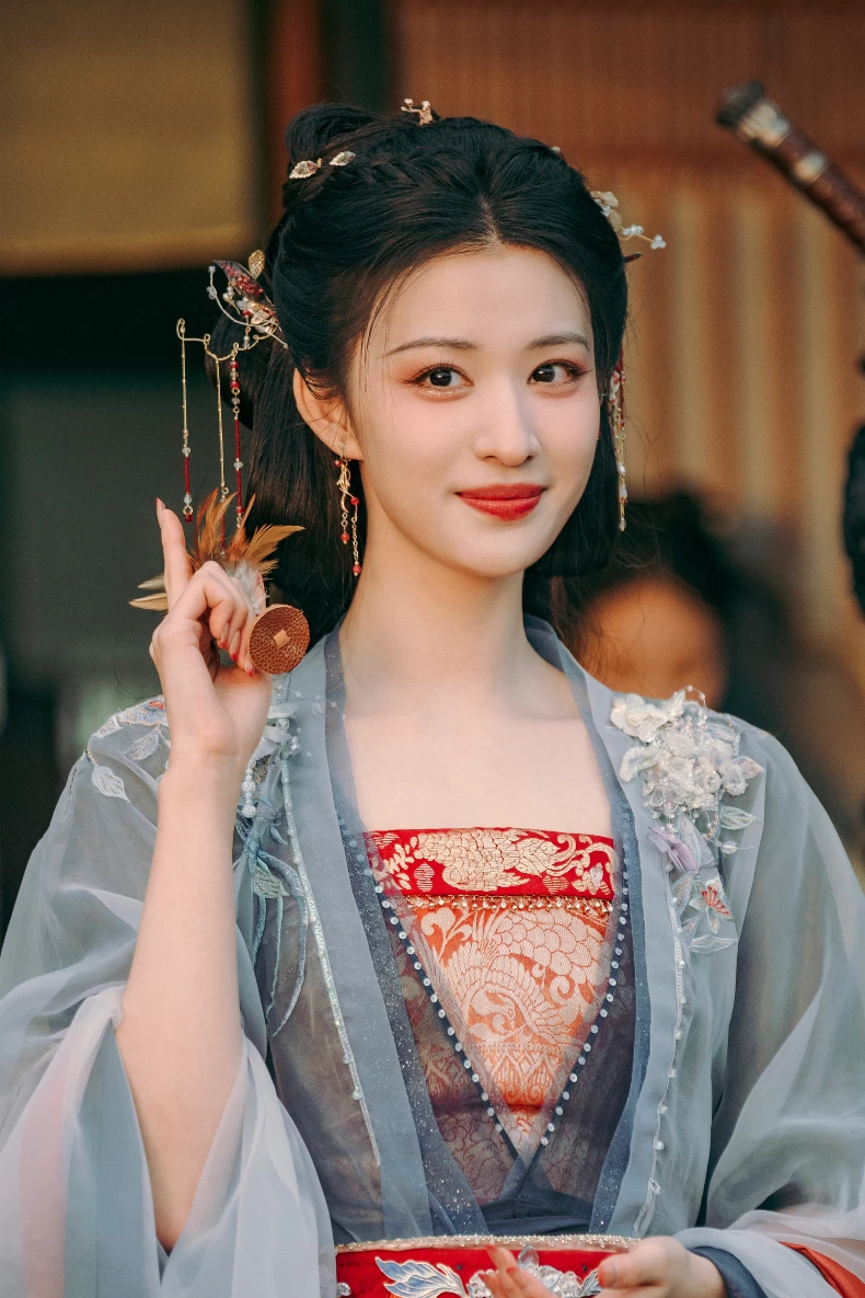 女主角：王楚然 飾 庾晚音、王翠花
