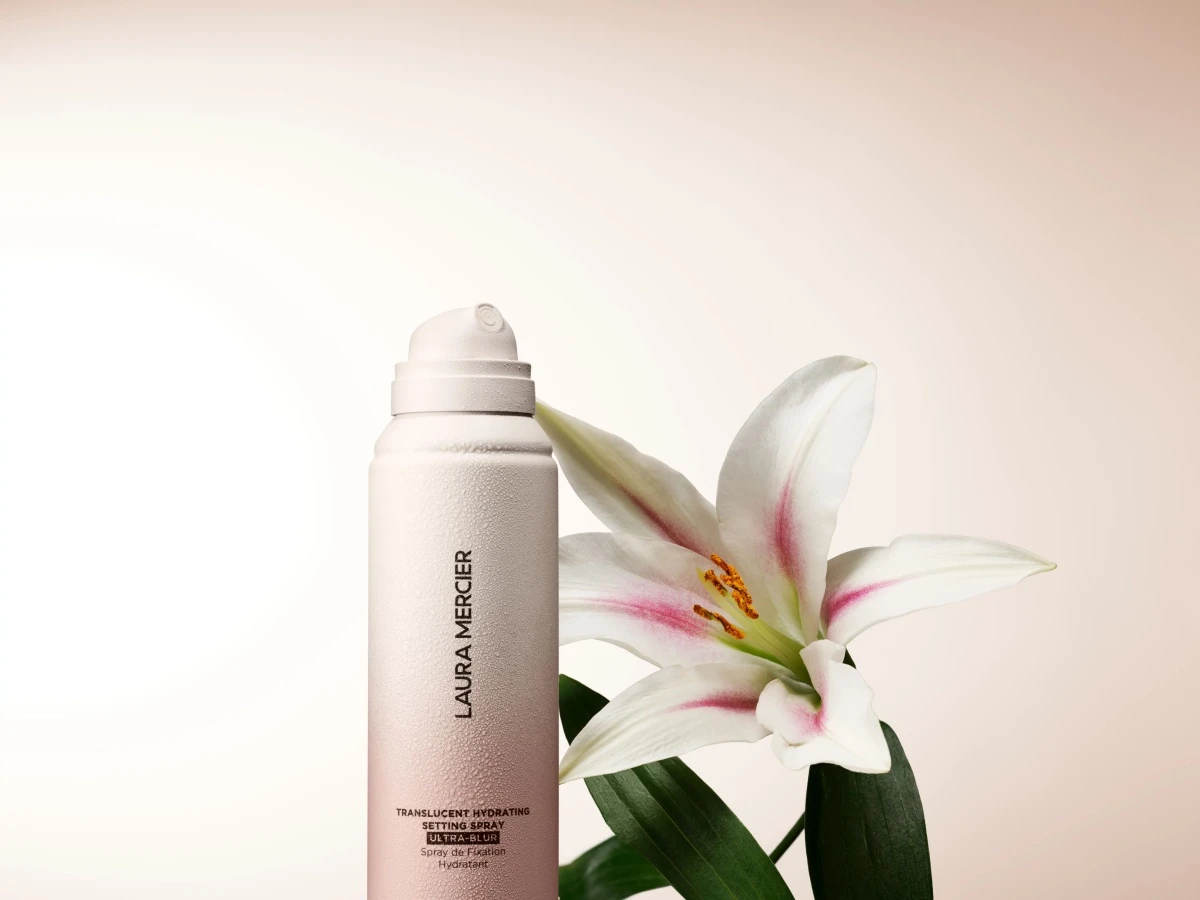 batch_Laura Mercier 鎖妝柔霧定妝噴霧 形象圖