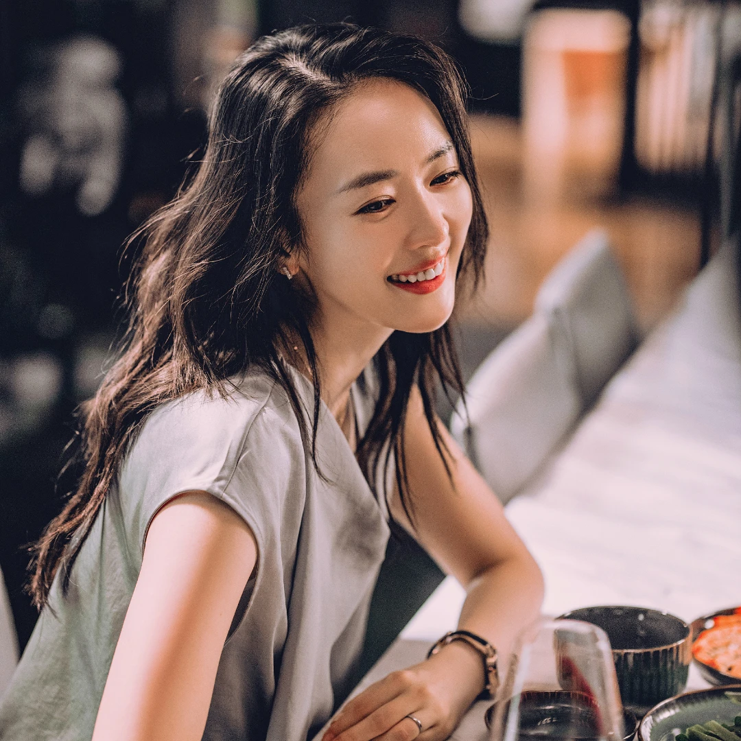艾菲爾｜比少女更迷人！在輕熟年紀更有魅力5星座女，獅子自帶女王氣場，「她」讓人想娶回家