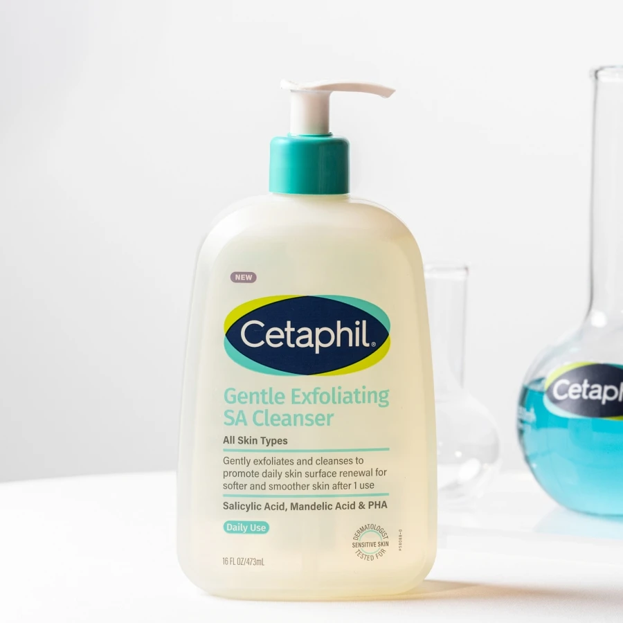 【舒特膚】三酸煥膚嫩亮潔膚露_情境照