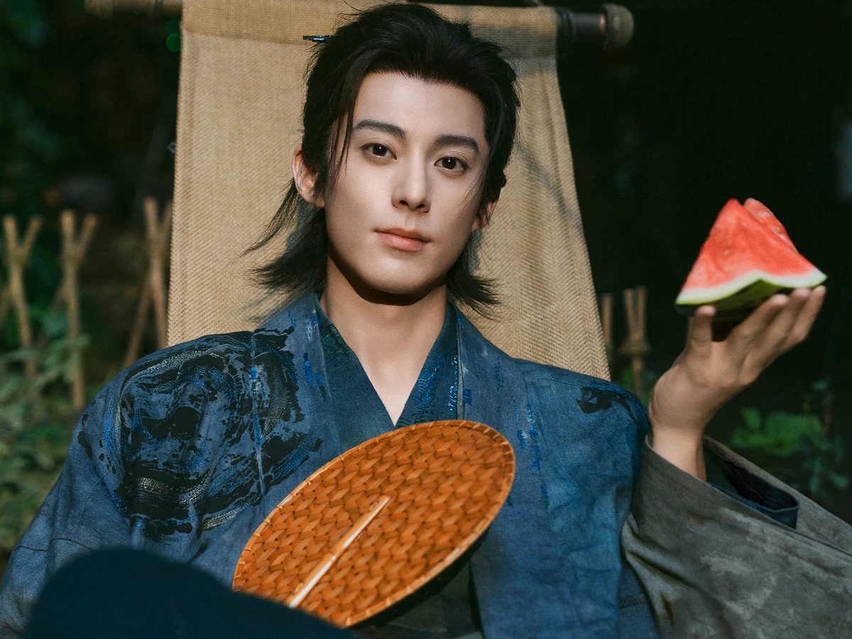 《鹹魚飛升》劇情介紹