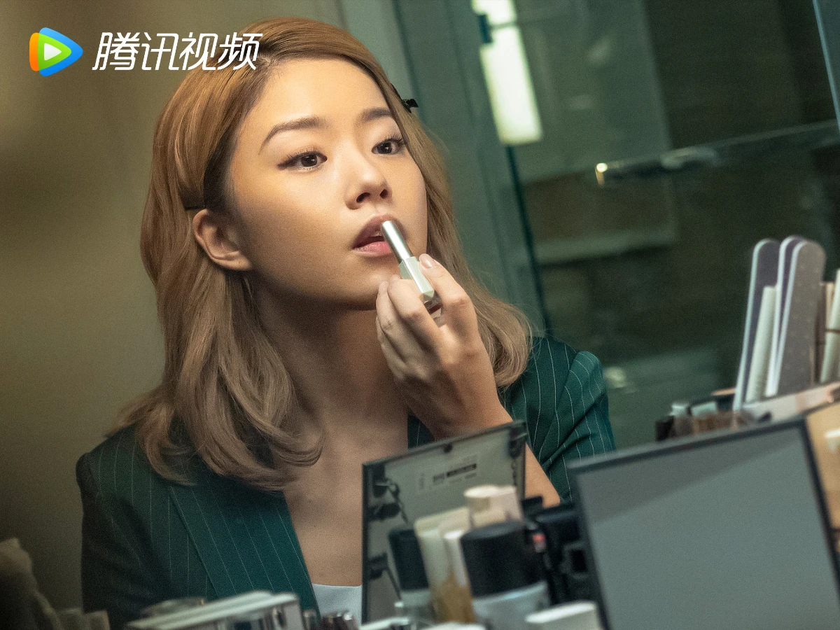 女主角：王菊 飾 夏夢