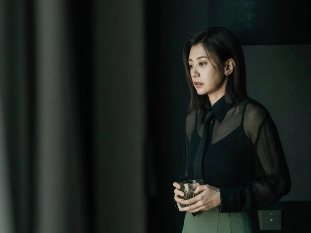 女主角：賈靜雯 飾 黃宜臻