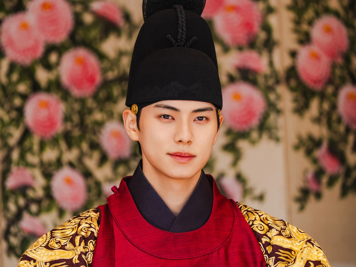 原定暴君男主不是李彩玟？